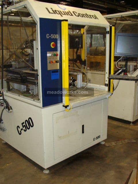 Used 2005 Graco C500 - 3D Contour Motion Material Dispenser Contour Motion Dispensing Machinery