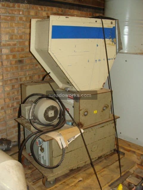 Used 2000 Cumberland 812 Beside-the-Press Granulators