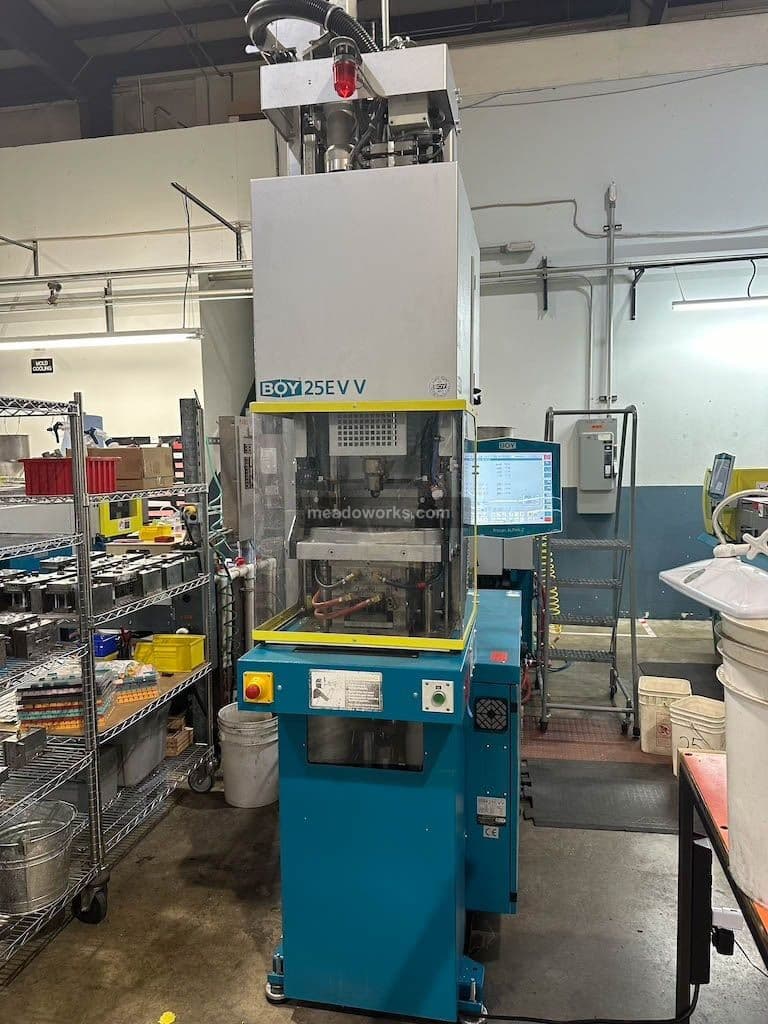 Used 2017 Boy 25E-VV - Vertical/Vertical Injection Molding Machines: Vertical