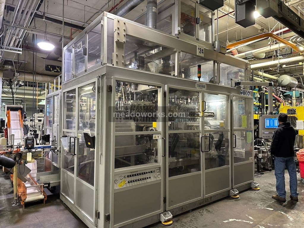 Used 2015 Techne ADVT2-750 Blow Molding: Continuous Extrusion