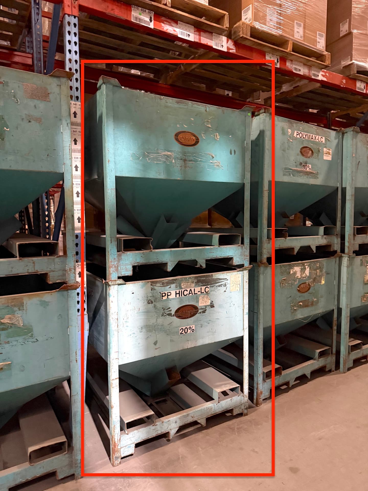 Used Una-Dyn Material Bins