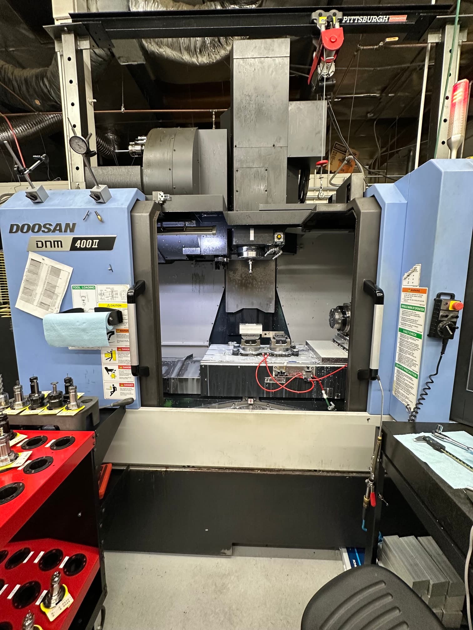 Used 2015 Doosan DNM 400II Machining Centers, Vertical
