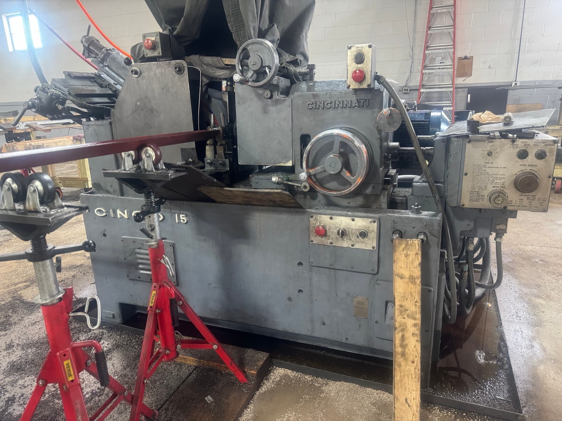 Used Cincinnati Milacron Cinco 15 Grinders, Centerless