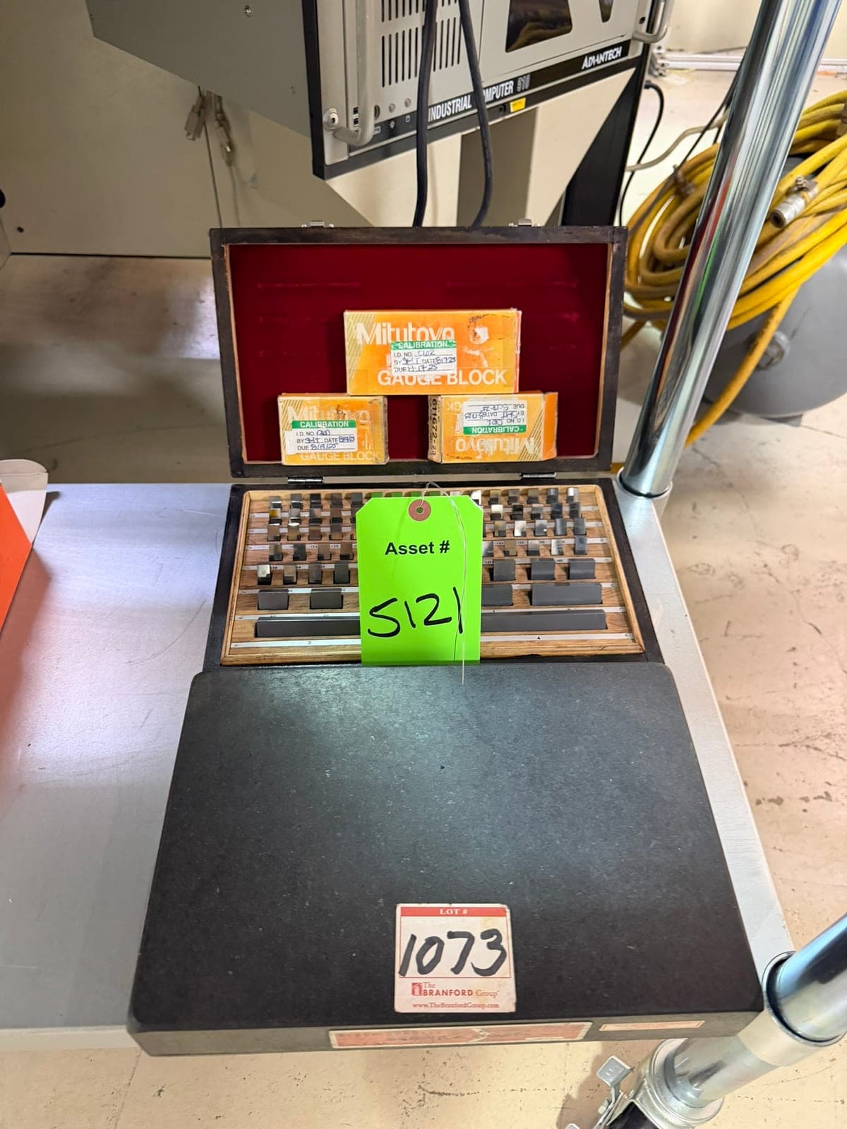 Used HDT / Brown & Sharpe Granite Blocks