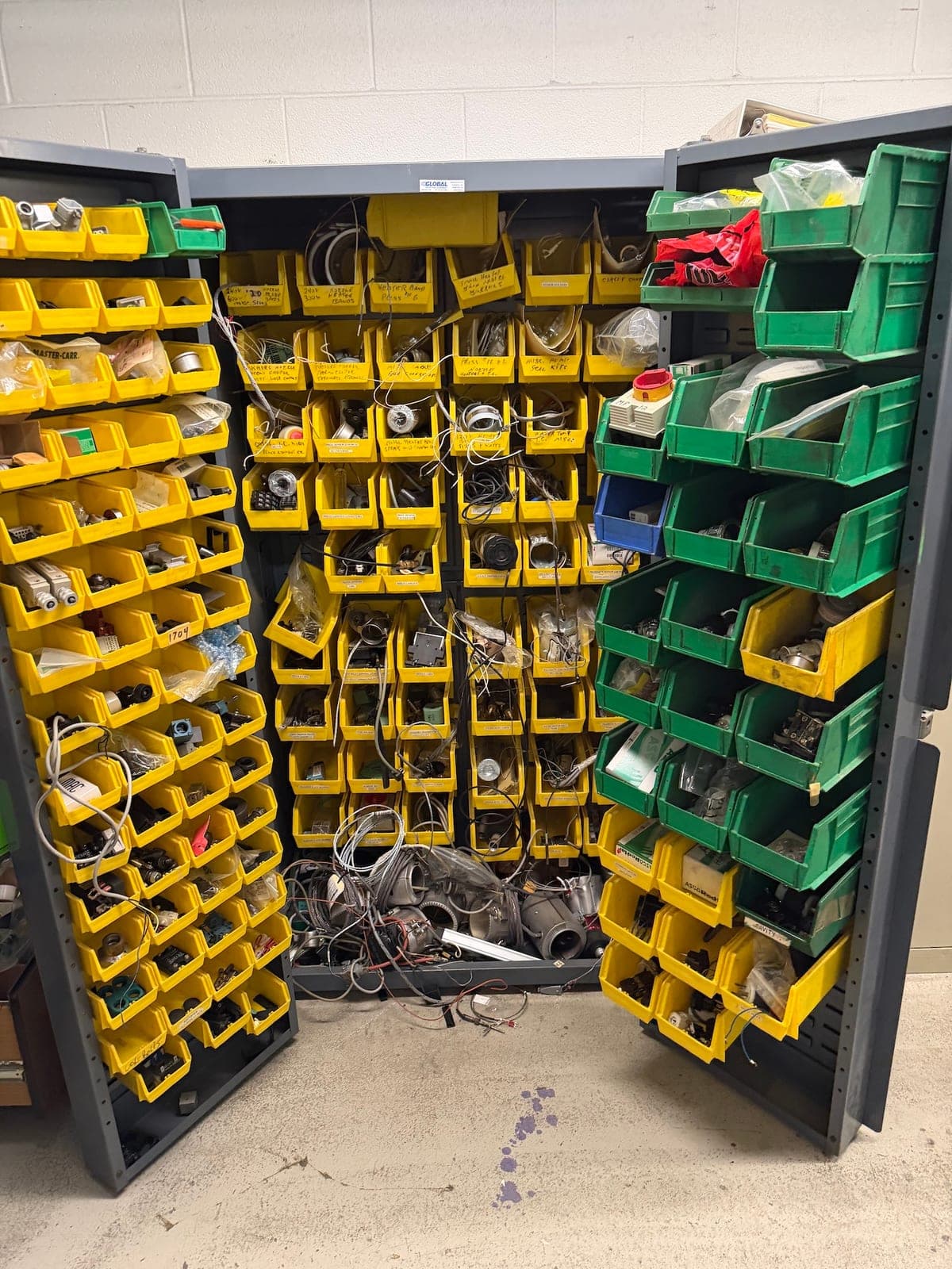 Used Global Industrial Plant Support