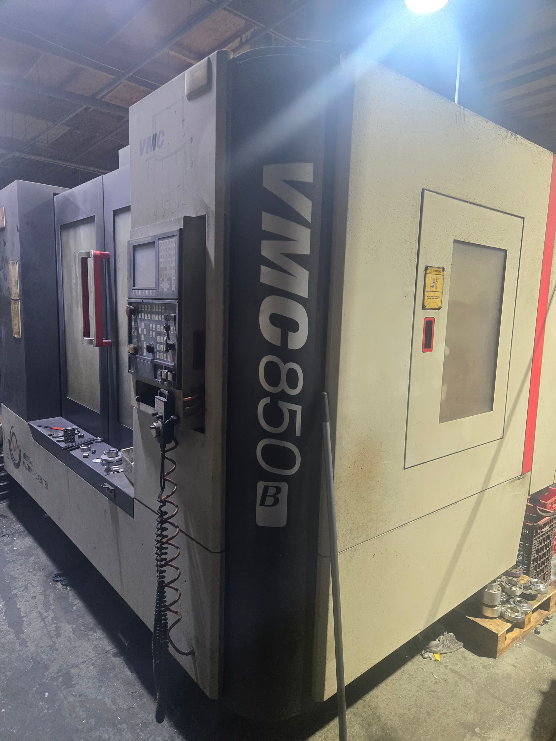 Used 2011 SMTCL VMC 850B Machining Centers, Vertical
