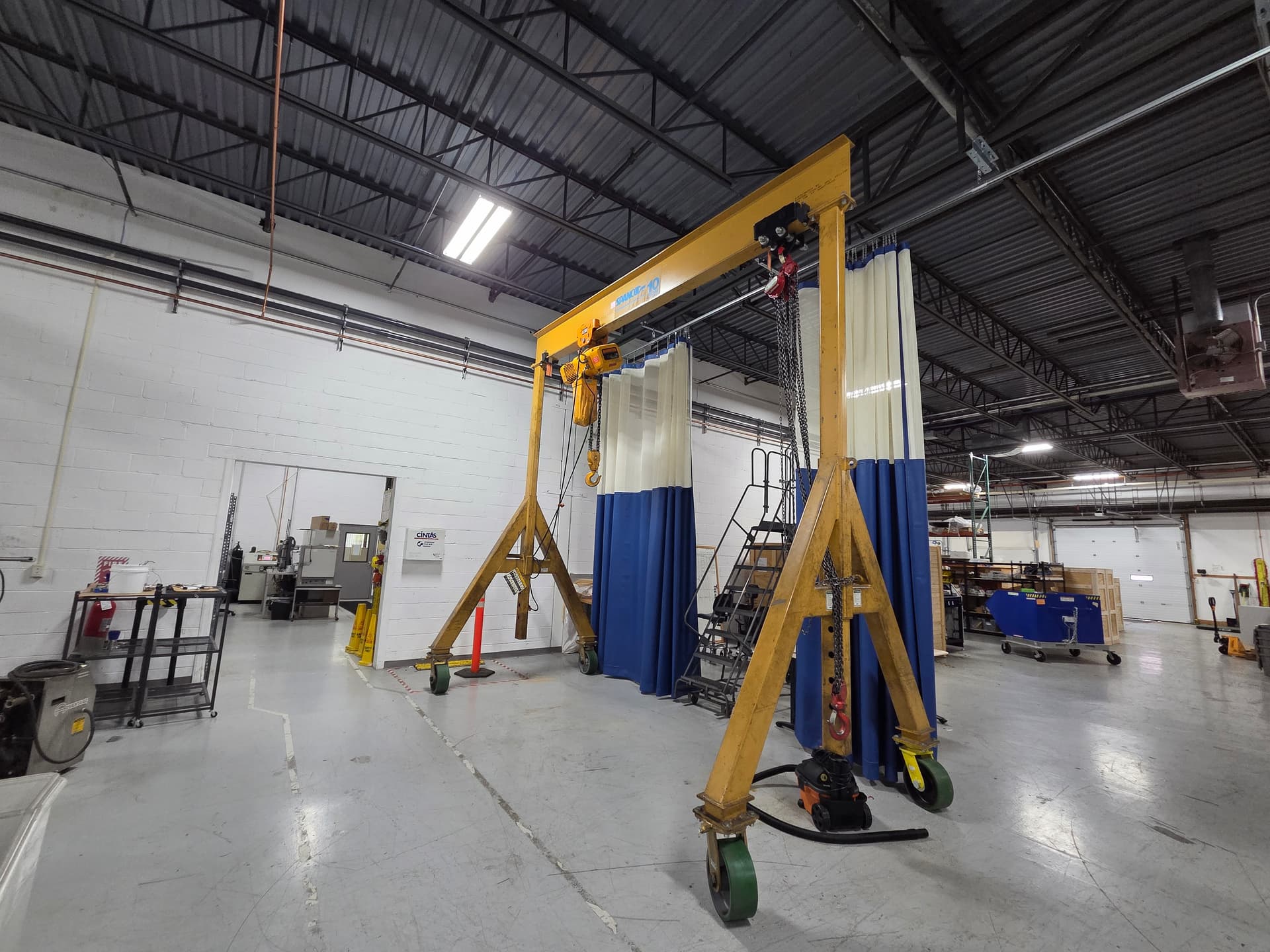 Used 2003 Spanco 10H1516B Cranes
