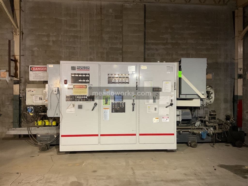 Used 2007 Cincinnati Milacron PAK 600 6'' Extruder Extruders: Single Screw