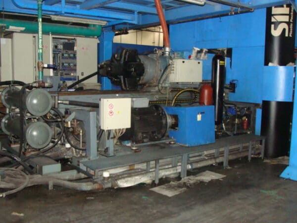 ECS FX20/80 EVO PET Thermal Stretch Blow Molder - Image 2