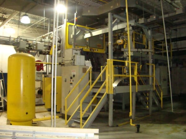 12STA - Continuous Extrusion Blow Molder - Image 2