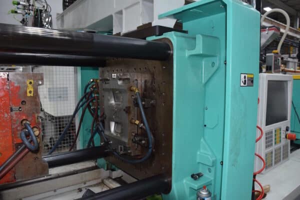 570 E 2000-800 - Electric - Image 3