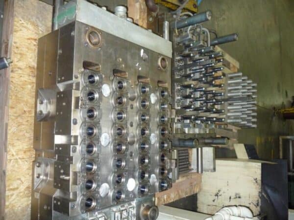 32-Cavity Preform Mold - Image 4